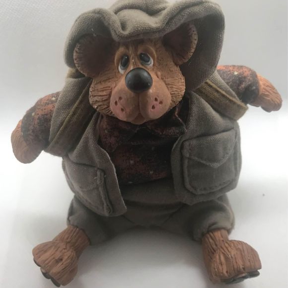 Russ Berrie Bear with backpack shelf sitter - Picture 2 of 6